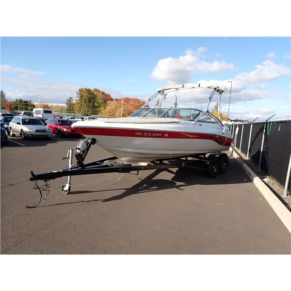 2008 Caravelle Boat
