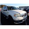 Image 2 : 2006 Lincoln Mark LT
