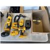 Image 2 : DEWALT 18V POWER TOOL SET AND JOBSITE RADIO