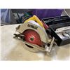 Image 3 : DEWALT ELECTRIC CIRCULAR SAW AND TOOLBOX WITH ASSORTED HARDWARE