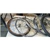 Image 2 : VINTAGE BIKE WHEELS INCLUDING 3-SPEED SUNTOUR JAPANESE, AND STURMEY ARCHER