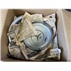 Image 3 : VINTAGE SET OF 4 MERCEDES HUB CAPS AND TRIM RINGS FOR 220B