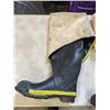 Image 2 : BLACK DIAMOND KNEE HIGH SIZE RUBBER BOOTS