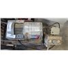 Image 2 : CAMBELL HAUSFELD AIR COMPRESSOR