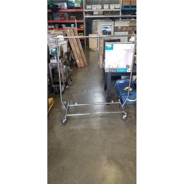 FOLDING CLOTHING RACK