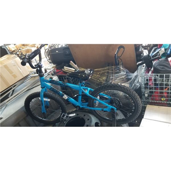 NEW HUFFY ROCK IT BIKE 18" WHEELS  AND TRAINING WHEELS