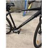 Image 2 : BLACK INFINITY BIKE