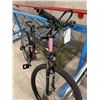 Image 3 : BLACK MONTAGUE BIKE