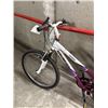 Image 2 : WHITE NAKAMURA BIKE