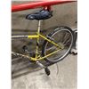 Image 3 : GOLD NORCO BIKE