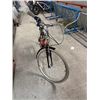Image 2 : BLACK CCM BIKE