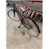 Image 4 : BLACK CCM BIKE