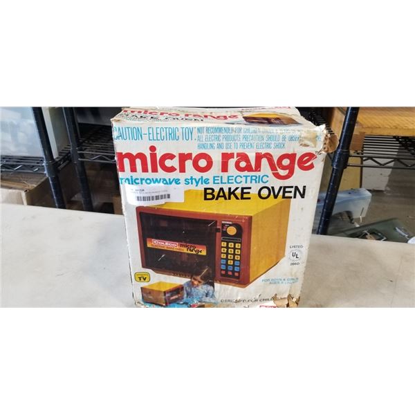 VINTAGE KIDS MICRORANGE OVEN