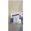 Image 2 : ENERGIZER ULTIMATE WIRELESS MAGNETIC CHARGER 3 IN 1 AND ULTIMATE POWER BANK WITH LCD SCREEN, 10K
