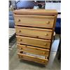 Image 2 : 5 DRAWER HIGHBOY DRESSER