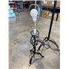 Image 2 : BLACK METAL FLOOR LAMP AND MATCHING TABLE LAMP