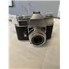 Image 1 : VINTAGE KODAK RETINA REFLEX III 35MM CAMERA