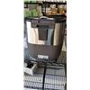 Image 3 : INSTANT POT VORTEX PLUS 6QT AIR FRYER - TESTED WORKING, RETAIL $224