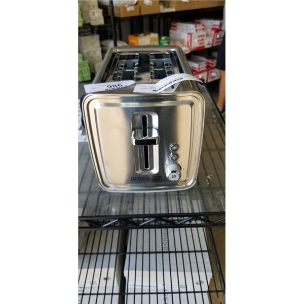 BLACK AND DECKER 2 SLICE TOASTER - TESTED WORKING