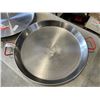 Image 2 : 2 NEW 20 INCH COOKING PANS
