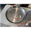 Image 3 : 2 NEW 20 INCH COOKING PANS
