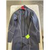 Image 2 : AS NEW BARE WETSUIT SIZE LARGE