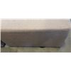 Image 2 : NEW COZEY ATMOSPHERE OTTOMAN