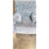 Image 2 : MICROFIBER RECLINER