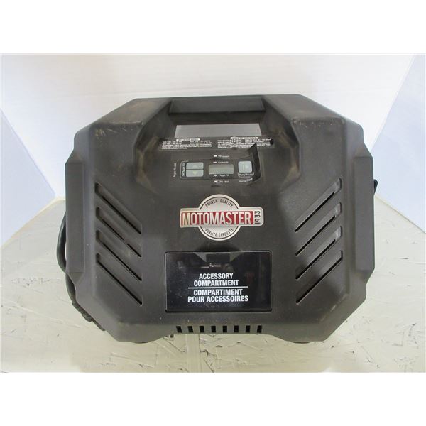 MOTOMASTER PORTABLE AIR COMPRESSOR & ATTACHMENTS