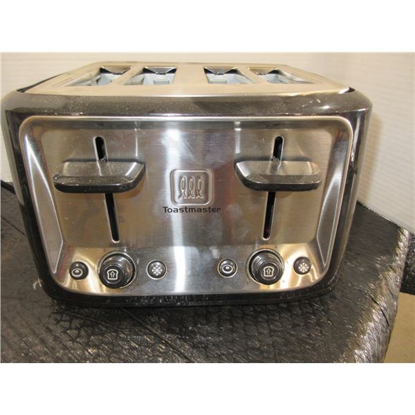 TOASTMASTER FOUR SLICE STAINLESS STEEL TOASTER