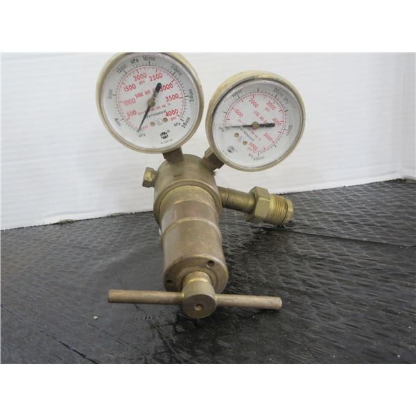 OXY/ACETYLENE GAUGES (BRASS)