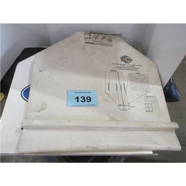 2 - STEERING WHEEL CLIPBOARDS