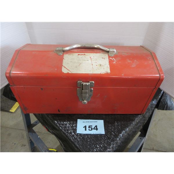 RED METAL TOOLBOX & CONTENTS (PLIERS, WIRE SNIPS, MULTIBIT SCREWDRIVER)