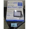 Image 3 : CSC LED MINI FLOOD LIGHT (30 W) (COLOR TUNABLE)