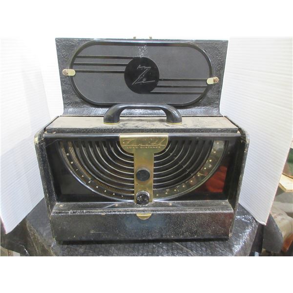 ZENITH LONG DISTANCE UNIVERSAL RADIO