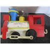 Image 3 : COLLECTABLE:  FISHER PRICE CIRCUS TRAIN
