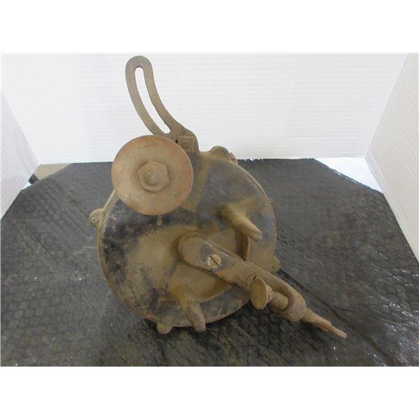 COLLECTABLE:  AMERICAN HAND GRINDER