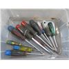 Image 1 : BIN C/W 10 ASSORTED SCREWDRIVERS