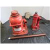 Image 2 : 2 BOTTLE JACKS, 1 HANDLE (20 TON & APPROX. 5 TON)