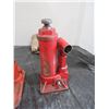 Image 4 : 2 BOTTLE JACKS, 1 HANDLE (20 TON & APPROX. 5 TON)