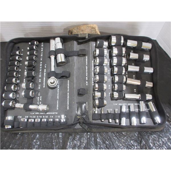 1/4" & 3/8" DRIVE SOCKETS IN CASE