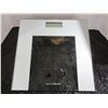 Image 1 : ACCUWEIGHT DIGITAL BATHROOM SCALE