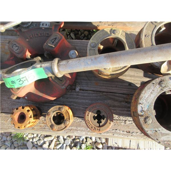 RIDGID PIPE THREADER C/W ASSORTMENT OF DIES 1/2" - 2 1/2"