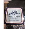 Image 3 : COLLECTABLE:  AVON "SEA TROPHY" WILD CONTRY COLOGNE & ORIGINAL BOX