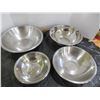 Image 1 : 4 PIECE STAINLESS STEEL BOWL SET