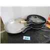 Image 1 : 5 FRYING PANS, SPLATTER SCREEN & LID