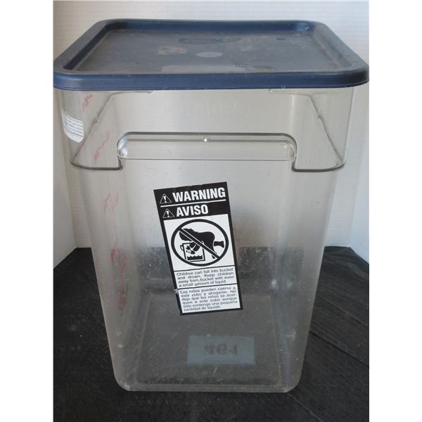 CAMBRO 20 LITER CONTAINER & LID