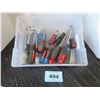 Image 2 : BIN C/W 13 ASSORTED SCREWDRIVERS