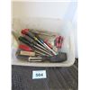Image 2 : BIN C/W 14 ASSORTED SCREWDRIVERS