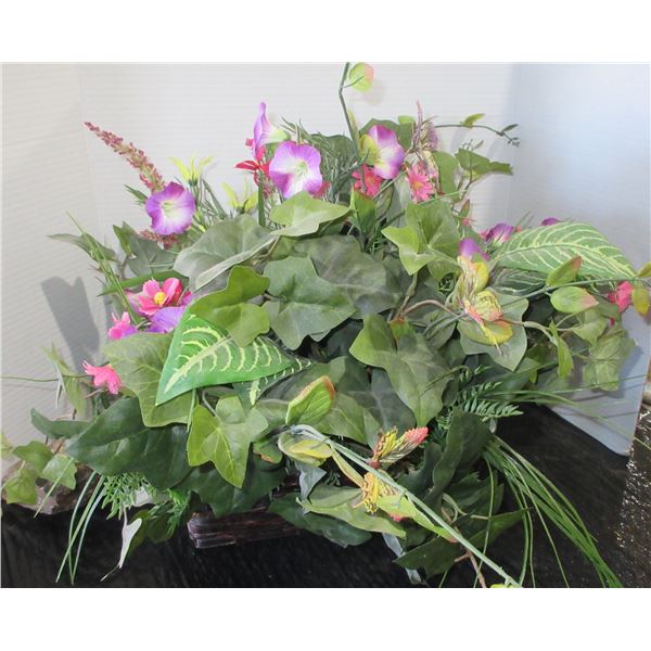 ARTIFICIAL FLOWER BASKET (APPROX. 17"H)